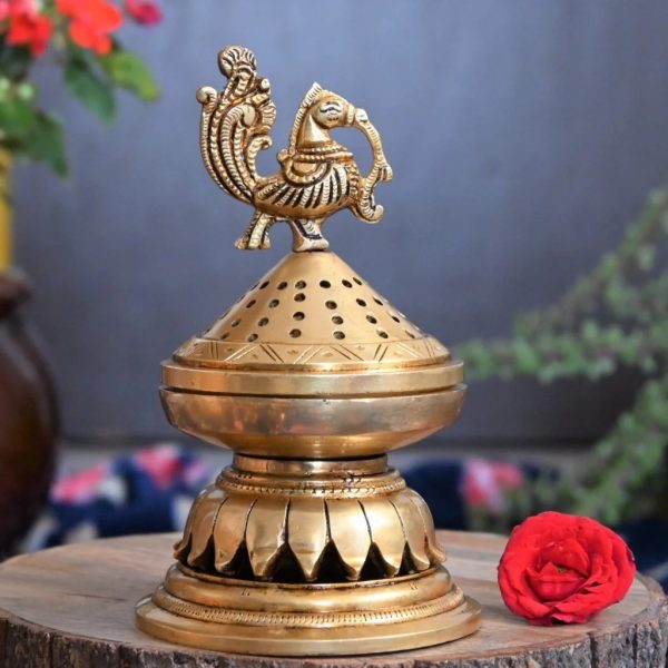 Dhoop Stands
