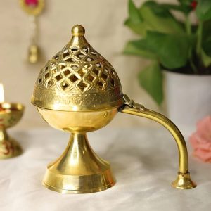 Dhoop Stands