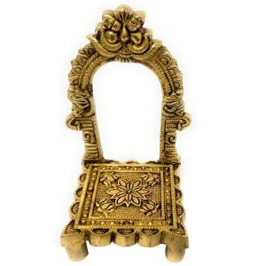 4 Leg Arch God Stool