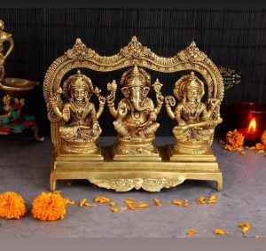 Ganesh Laxmi on stand Brass Ganesh Laxmi Parvathi
