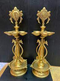 scn diya 4 SCN Standing Diya Set