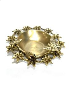 urli 2 Butterfly Urli